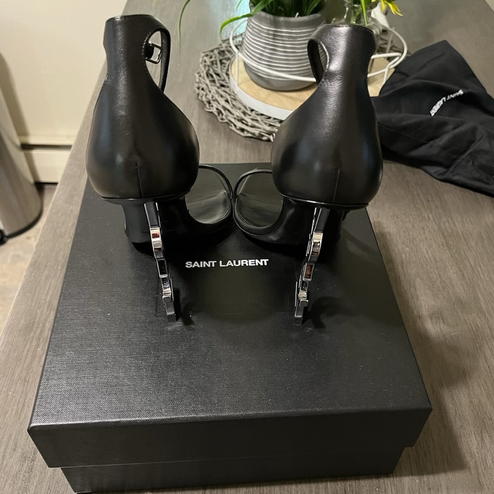 YSL HEELS - Picture 2 of 4
